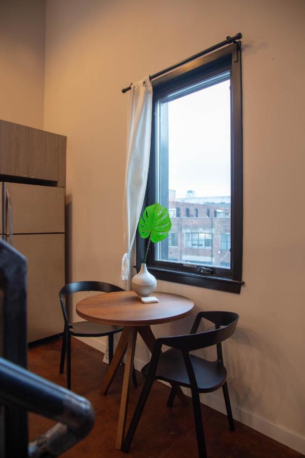 Eco Friendly Loft In Center City, Contactless Check In - Hive Room Филадельфия Экстерьер фото